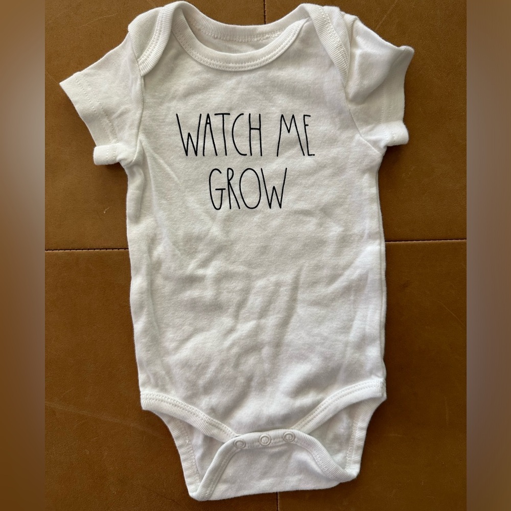 Last chance Rae Dunn Watch Me Grow Onesie 3-6M